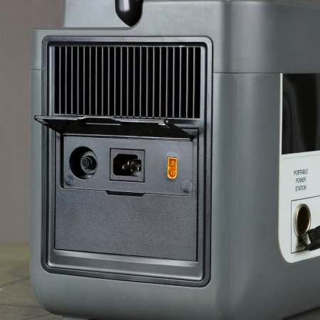 Портативная электростанция FUBAG AS 2400i (аккумулятор LiFePO4) в Новороссийске фото