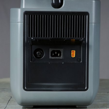 Портативная электростанция FUBAG AS 2400i (аккумулятор LiFePO4) в Новороссийске фото