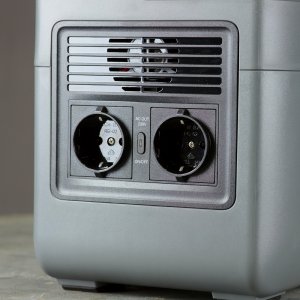 Портативная электростанция FUBAG AS 1200i (аккумулятор LiFePO4) в Новороссийске фото