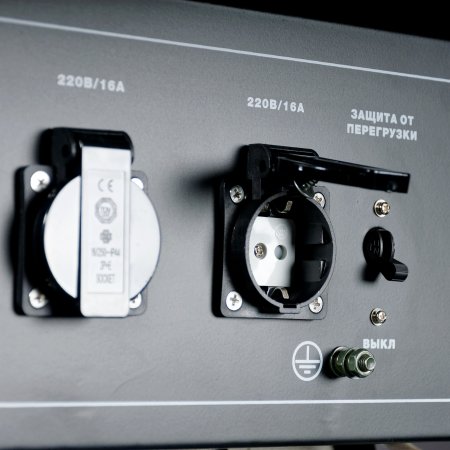 Бензиновый генератор FUBAG BS 2200 в Новороссийске фото